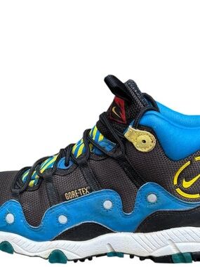 Nike Air Minot Dark Charcoal / Topaz / Photo Blue (Size 7.5)